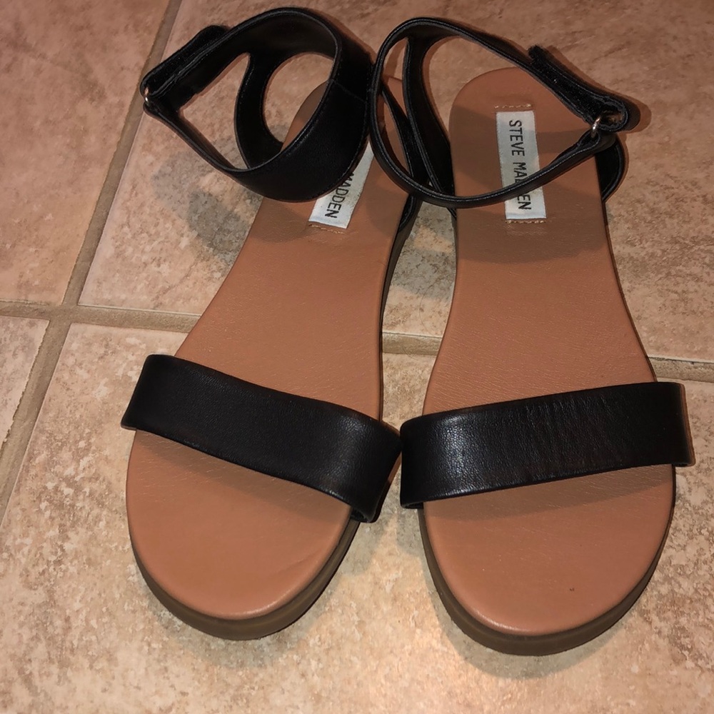 Steve Madden sandals